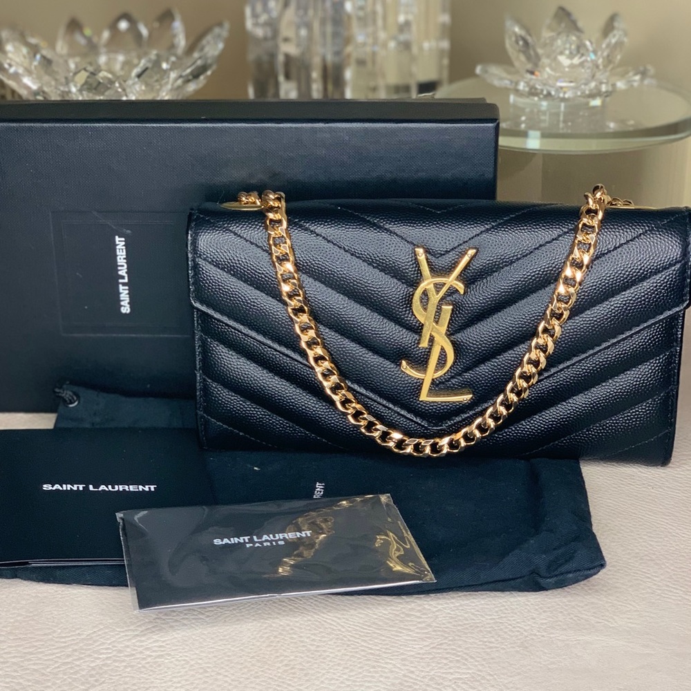 Auth YSL Grain de Poudre Matelasse Chevron WOC
